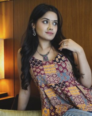 Sakshi Mihir Instagram - ā„ļø