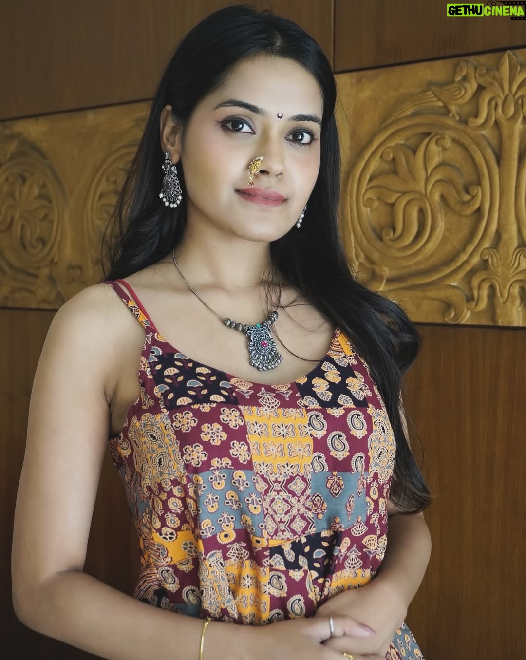 Sakshi Mihir - 6.8K Likes - ♥️