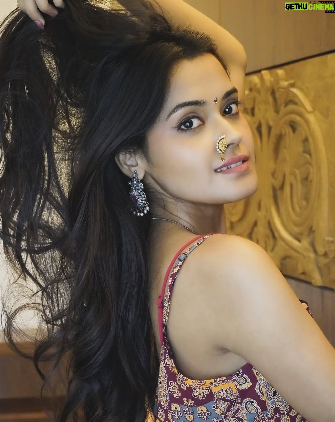 Sakshi Mihir - 6.8K Likes - ♥️