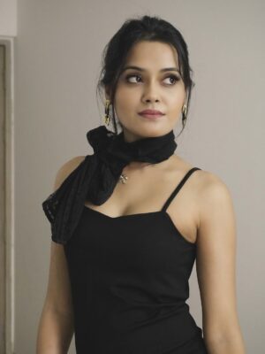 Sakshi Mihir Instagram - Dress ho to aisi šµ
( bodycon dress , black dress , style , ootd , sakshimihir )