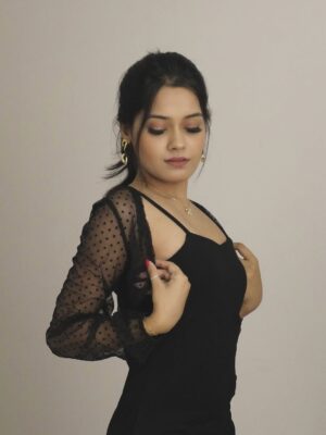 Sakshi Mihir Instagram - Dress ho to aisi šµ
( bodycon dress , black dress , style , ootd , sakshimihir )