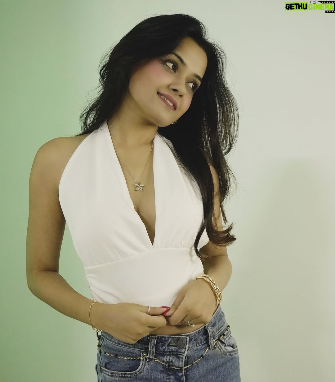 Sakshi Mihir - 7.8K Likes - Babydoll 🫣