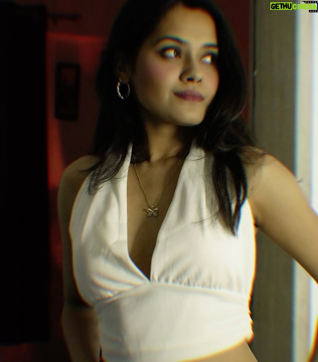 Sakshi Mihir - 7.8K Likes - Babydoll 🫣