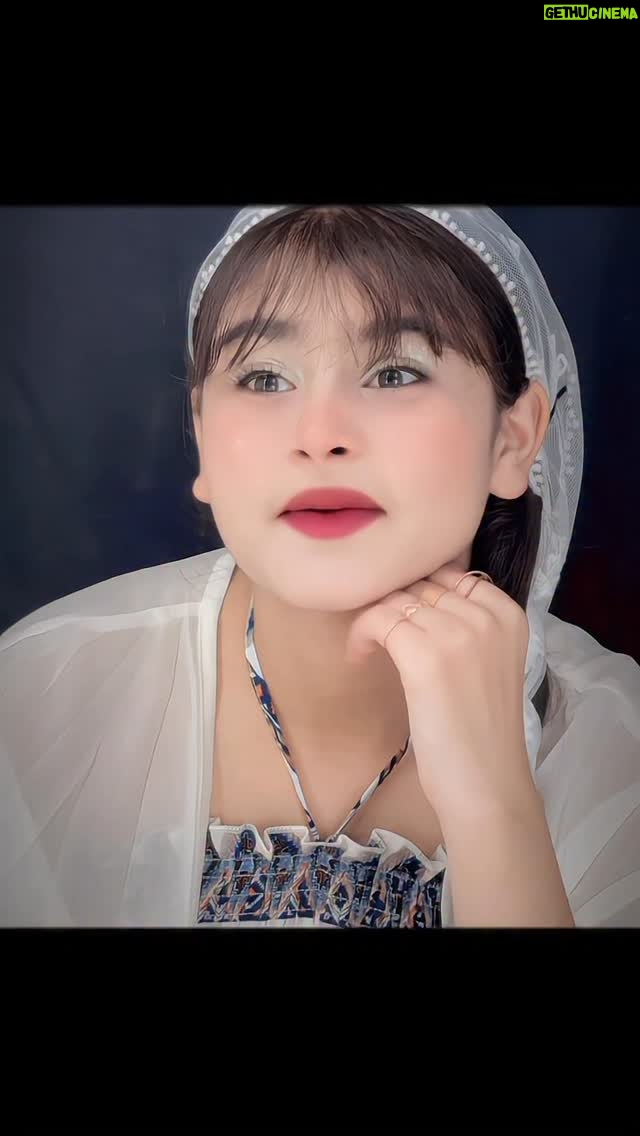 Saliha Ahmad - 92.8K Likes - 𝐘𝐞 𝐓𝐮𝐧𝐞 𝐊𝐲𝐚 𝐊𝐢𝐲𝐚 😭🕊️😫

#salihaahmad #viral #trending #share #foryou #cute #explore