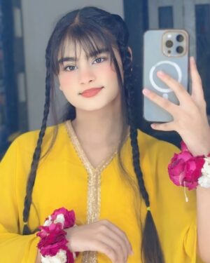 Saliha Ahmad Instagram - HALDI ✨💛
#salihaahmad #haldifunction #wedding