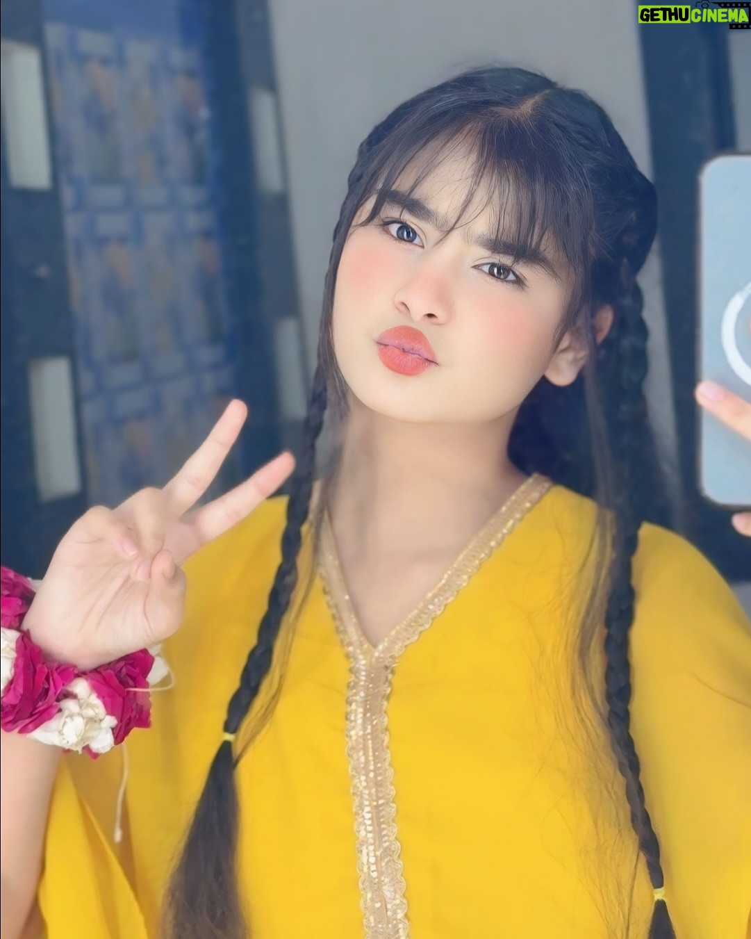 Saliha Ahmad - 16K Likes - HALDI ✨💛 

#salihaahmad #haldifunction #wedding