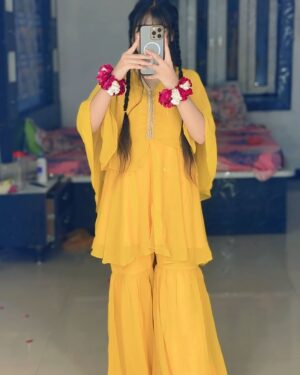 Saliha Ahmad Instagram - HALDI ✨💛
#salihaahmad #haldifunction #wedding