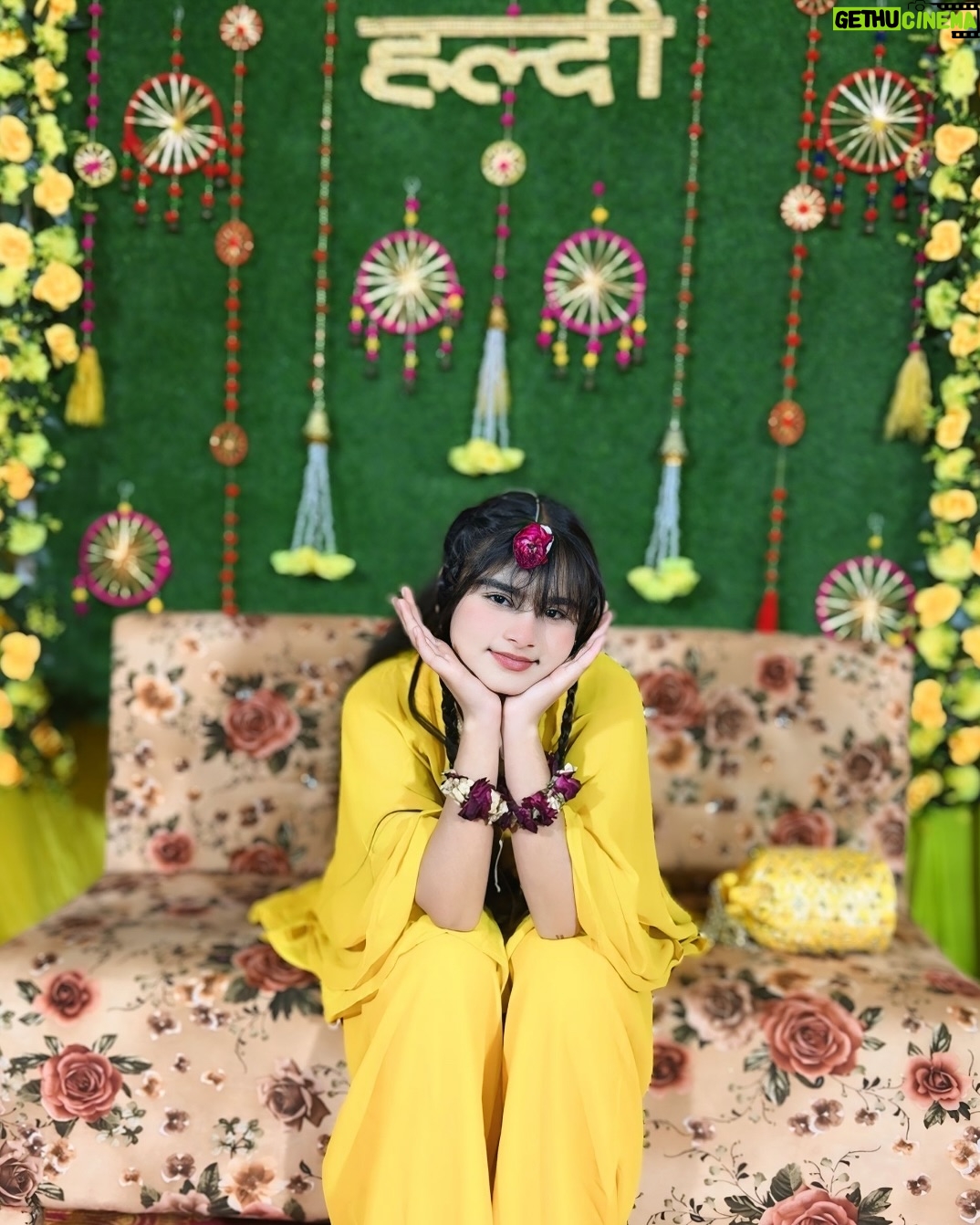 Saliha Ahmad - 16K Likes - HALDI ✨💛 

#salihaahmad #haldifunction #wedding