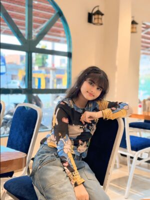 Saliha Ahmad Instagram - “Keepin’ it real, keepin’ it cute.” 🥹🍬💙
#salihaahmad #cute #instagram #instagrampost #morningpost