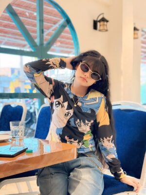 Saliha Ahmad Instagram - “Keepin’ it real, keepin’ it cute.” 🥹🍬💙
#salihaahmad #cute #instagram #instagrampost #morningpost