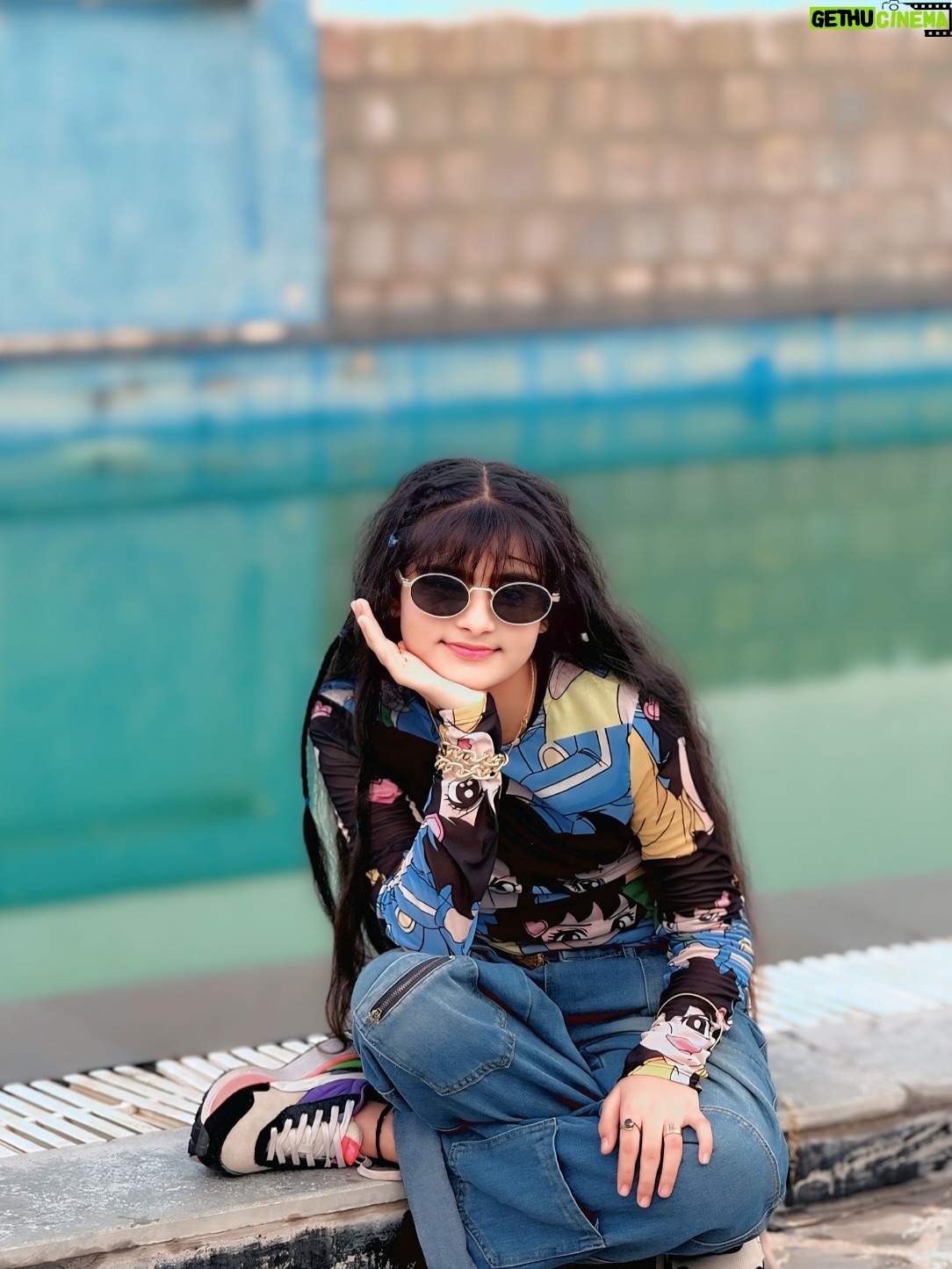 Saliha Ahmad - 29.9K Likes - “Keepin’ it real, keepin’ it cute.” 🥹🍬💙

#salihaahmad #cute #instagram #instagrampost #morningpost