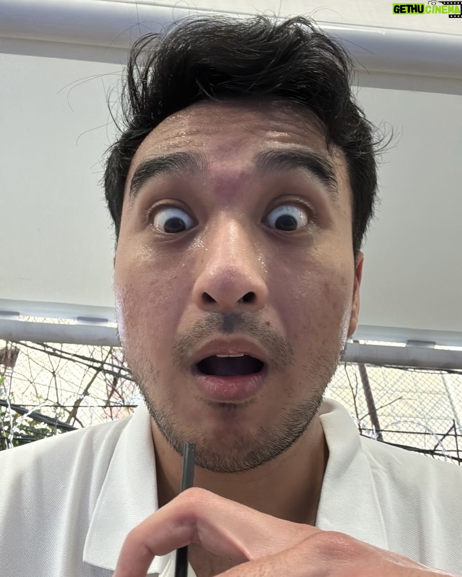 Salshabilla Adriani - 3 Likes - “hadiah tak seberapa dariku, karna kamu super membanggakan”.
Selamat ultangtahun suami🤍
