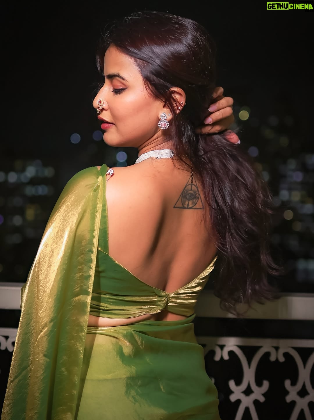 Sameeksha Takke - 104K Likes - Mor pankh ki chhaya 🦚✨
.

.
.
.
 #krishna #Janmashtami2025 #MorPankh #KrishnaBhakti #sameekshatakke #marathi #marathimulgi #krishnajanmashtami