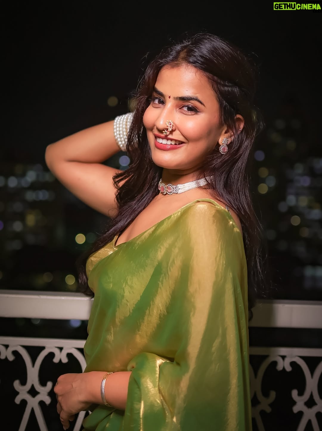 Sameeksha Takke - 104K Likes - Mor pankh ki chhaya 🦚✨
.

.
.
.
 #krishna #Janmashtami2025 #MorPankh #KrishnaBhakti #sameekshatakke #marathi #marathimulgi #krishnajanmashtami