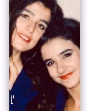 Samia Akariou Instagram - نورا شوفتيني؟ أنا دائما على يسارك جهة قلبك ❤️❤️ الله يخليك ليا ا عنبر ديالي 🥰🥰🥰
@noraskaliofficial .
.
#ياقوت_وعنبر #رمضان #صداقة #عائلة #الحب #المغرب #مسلسل #خليك_بالبيت #خليك_فالدار