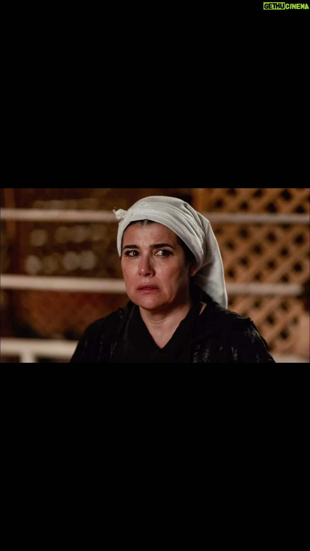 Samia Akariou - 29.4K Likes - صديقتي الغالية ابوح لك بمدى إعجابي وحبي ومدى امتناني…. انت ممثلة من العيار الثقيل ولا حاجة لشهادة في حقك فشهادتي مجروحة بحكم قرابتنا وصداقتنا ومع ذلك اقول جهرا وعلانية انت ممثلة ومشخصة رائعة، معطاءة، مثابرة ومحبة الى غاية الجنون لمهنتها انت ممثلة من طينة اخرى طينة كبار وعمالقة التشخيص وانا فخورة بك … حملت على عاتقك دور أمينة طوال شهور واعطيت كل مالديك بحب واخلاص وتفاني ولم تبخلي بشيء .. انت جسدت شخصية أمينة بكل جدارة واستحقاق ولا احد يمكنه ان يجسدها كما فعلتي انت… شكراً لاحترافيتك شكراً لاحتضاني في وقت قل فيه الصدق والاخلاص … شكرًا لوفائك وحبك ❤️❤️

@noraskaliofficial @tahanouriofficiel @ali_n_productions 🥰🥰