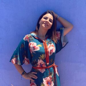 Samia Akariou Instagram - Aid Moubarak mes amis mes chers fans et ma chère famille ❤️❤️❤️ merci @kounouz.officiel 😘 📸by my swetie @sanaelhabti