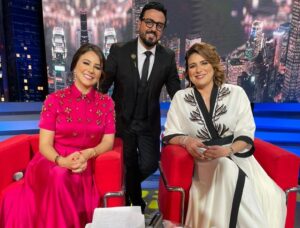 Samia Akariou Instagram - موعدنا مع رشيد شو يوم الجمعة المقبل ان شاء الله على قناتكم 
@2mtv 
@allalirachid 
@noraskaliofficial 
Styliste : @sihamsarachraibi 
Makeup artist : @souhasalehmua
Bijoux : @flawless_joaillerie