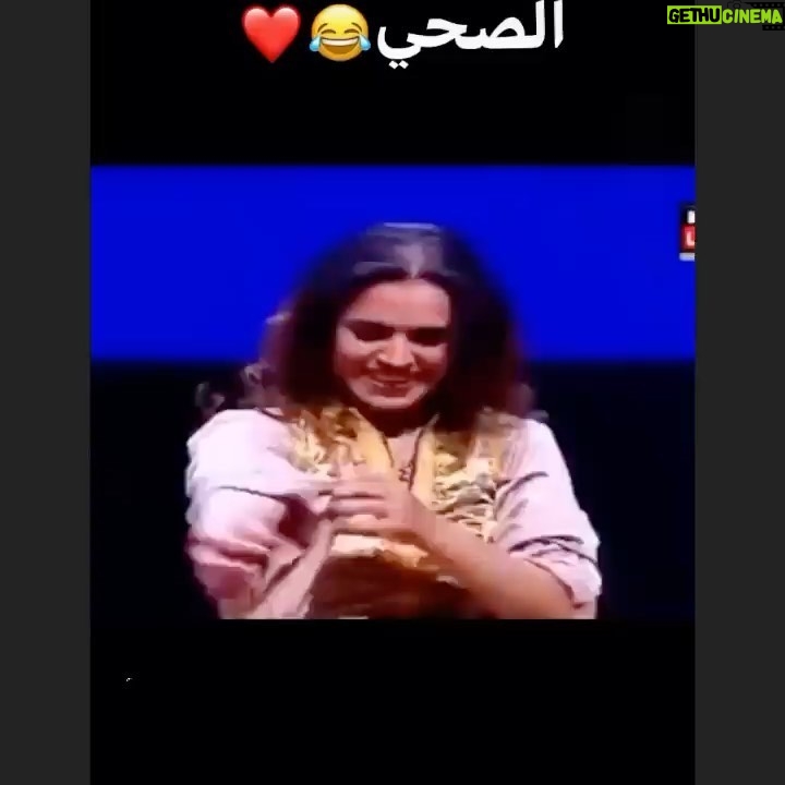 Samia Akariou - 27.3K Likes - فهاد اللحظة كلشي باغي يخرج يتسارى 😂😂 شامة باغة تشوف العزارى وانتما؟؟؟ 😁😁😁 #bnatlalamenana #2m #love #u #all @noraskaliofficial @ladibsaadiaofficiel @hind_saadidi.officiel