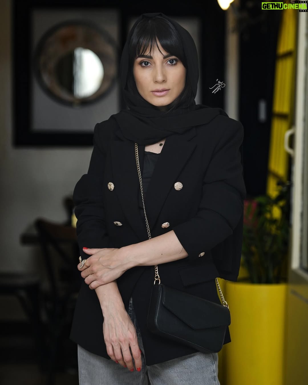 Samira Hassanpour - 17.9K Likes - سمیرا حسن پور عزیز 💫🤍✨

@samirahasanpur 
‏‎‏‎‏‎‏‎‏‎‏##bazigaran #bazigar #bazigaranirani #bazigaran_mahbob 
‏‎‏‎‏‎‏‎‏‎‏#honarmand #honar 
‏‎‏‎‏‎‏‎‏ 
‏‎‏‎‏‎‏‎‏‎‏‎#بازیگران_سینما #بازیگران_محبوب #بازیگران_زن #بازیگران_خاص #بازیگران_مرد #بازیگران #بازیگران_مشهور #بازیگران_ایرانی #بازیگر_ایرانی #سمیرا_حسن_پور #سمیراحسن_پور 
‏‎‏‎‏‎‏‎ #اکران_خصوصی ‏‎‏‎ #اکران_مردمی