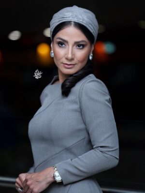 Samira Hassanpour Instagram - اكران خصوصي فيلم دوست داشتني آدم فروش،به كارگرداني محمود كلاري و تهيه كنندگي علي اوجي ❤️✨
@adamforoosh.movie
@negah_fashion_studio ✨
@ghazalkamaliart ✨
@mashadleatherco✨
@dezprestige ✨
@shadisart ✨
