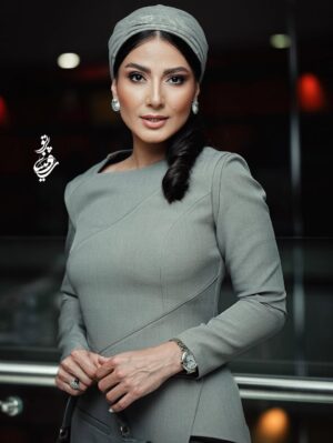 Samira Hassanpour Instagram - اكران خصوصي فيلم دوست داشتني آدم فروش،به كارگرداني محمود كلاري و تهيه كنندگي علي اوجي ❤️✨
@adamforoosh.movie
@negah_fashion_studio ✨
@ghazalkamaliart ✨
@mashadleatherco✨
@dezprestige ✨
@shadisart ✨