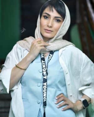 Samira Hassanpour Instagram - 💙🫐
@soroushmn_ 📷
@special_brands_tehran 🫶🏻
