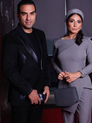 Samira Hassanpour Instagram - اكران خصوصي فيلم دوست داشتني آدم فروش،به كارگرداني محمود كلاري و تهيه كنندگي علي اوجي ❤️✨
@adamforoosh.movie
@negah_fashion_studio ✨
@ghazalkamaliart ✨
@mashadleatherco✨
@dezprestige ✨
@shadisart ✨