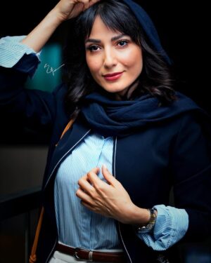 Samira Hassanpour Instagram - اكران مردمي فيلم روزي روزگاري آبادان
تشکر از همه عکاسان عزیز🙏🏻🌹
@nilano_maison