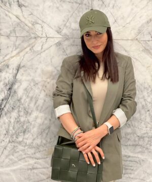 Samira Hassanpour Instagram - 💚🧚♂️
@3omish 📸