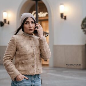 Samira Hassanpour Instagram - #samirahasanpour #photography #streetstyle
@tinaghaffarianphotography
@nillano_maison