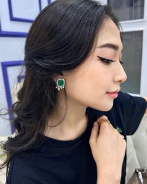 San Yati Moe Myint Instagram - 💚