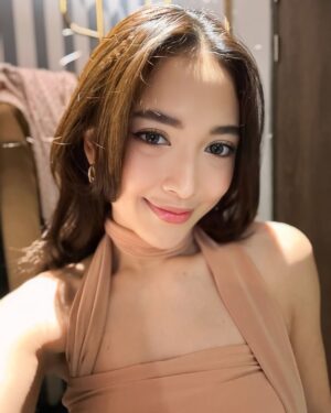 San Yati Moe Myint Instagram - ✨💋