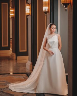 San Yati Moe Myint Instagram - ✨ THE ERAVATI HOTEL ✨ ”BELOVED THE ERAVATI" 💃✨🌹 #THEERAVATIHOTEL🌹