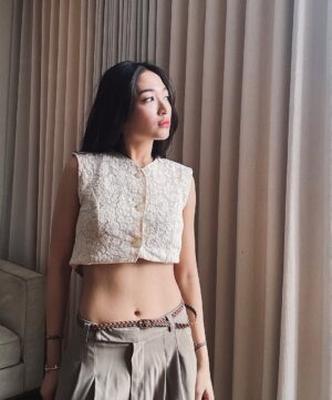 San Yati Moe Myint Instagram - Lowkey shady✨