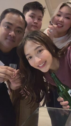 San Yati Moe Myint Instagram - 🤣
