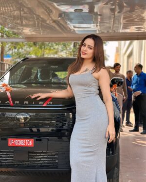 Sanah Shaikh Instagram - 🚘 🙏🏻🧿❤️