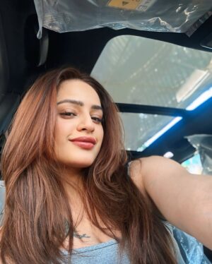 Sanah Shaikh Instagram - 🚘 🙏🏻🧿❤️