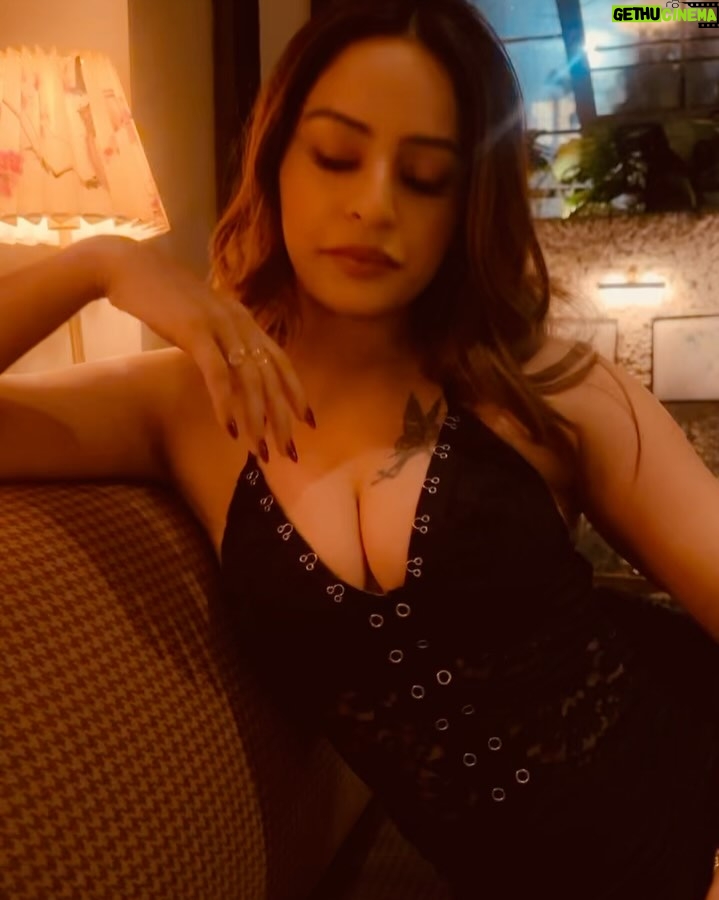 Sanah Shaikh - 160.3K Likes - Be naughty 😏