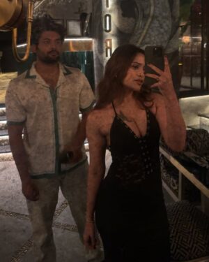 Sanah Shaikh Instagram - Be naughty 😏