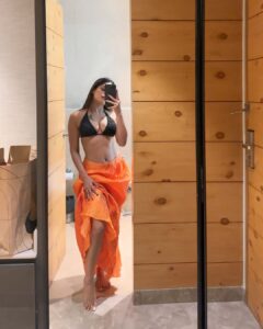 Actress Sanah Shaikh HD Photos and Wallpapers February 2025