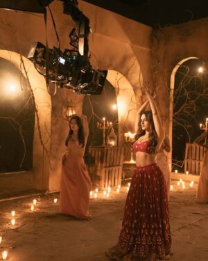 Sanah Shaikh Instagram - ❤️💋 🐒