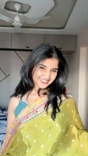 Sanchi Jain Instagram - Here’s a low effort reel for you🥰
Cuz i’ve been feeling a lil too filmy today
{transition, reel, Trending, trend}
#trendingreels