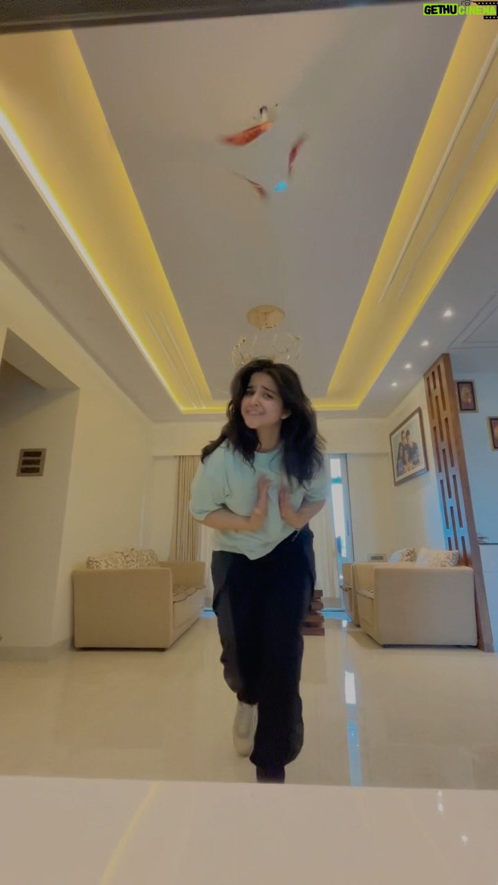 Sanchi Jain - 148.9K Likes - Sher khulgaye and ishq jaisa kuch will take me another 9 years!🥲😂😭

#trending #tumeri 
(Hrithik sir🫶)

@pumaindia