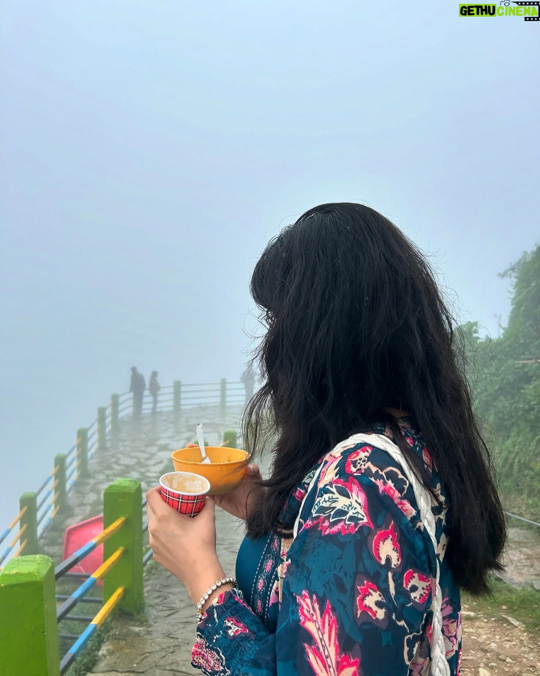 Sanchi Jain - 8.7K Likes - Offline. Living. Loving. Romanticizing everything.🎀

#meghalaya #sevensisters #northeasttravel #travelling #travel #aesthetic #corousel