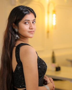 Sanchita Bashu Instagram - 🤭#photooftheday #photo #pictures #picofday #instagram #instapic