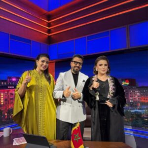 Sandia Tajdin Instagram - Des moments spécial de joie de sincérité d’amour avec ma chérie @yousrabouhmouch le grand @allalirachid 
Ce soir sur @2mtv 

👗 : @smdesign10_officiel 
💄 : @hafida_skalli_visagiste 

Je vous aime .. 

#رشيد_العلالي 
#يسرى_بوحموش 
#ساندية_تاج_الدين