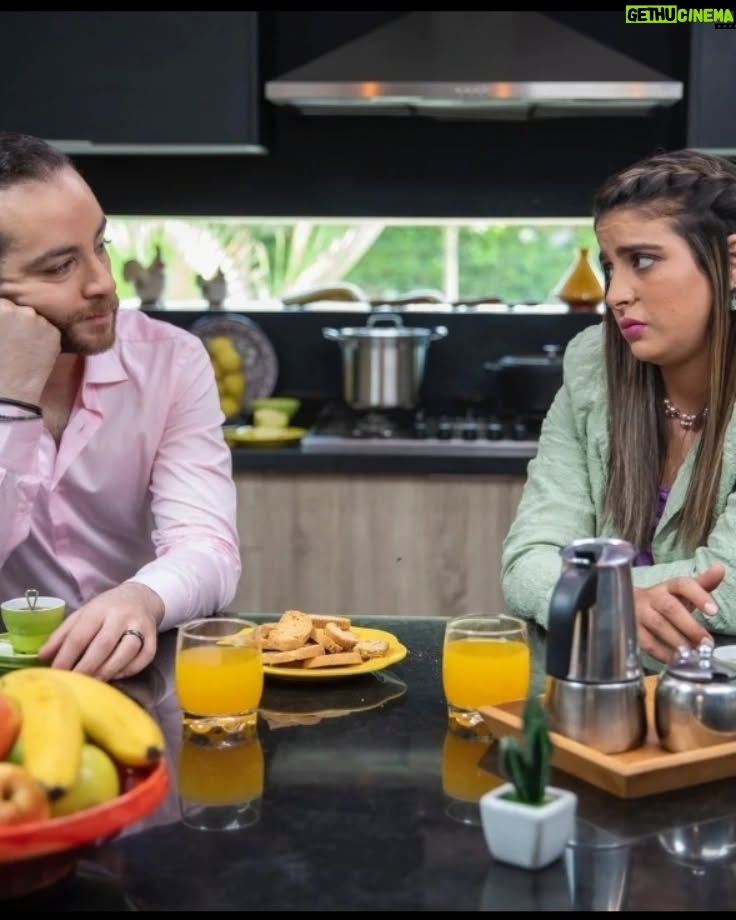 Sandia Tajdin - 41.1K Likes - Ce soir notre série TZWEJ MAGALHA LIYA sur @mbc5tv  21h30 ♡

@oussama_oussidhoum 
@rachidhamman1 
@sigma.technologies 

♡.