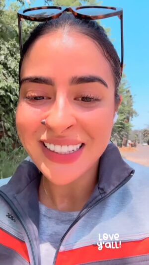 Sandia Tajdin Instagram - السر هو ما نربطوش راسنا بأخطاء البارح ، و نديرو إختيارات أحسن اليوم..

أحبكم 💞

#ساندية_تاج_الدين