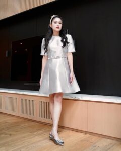 Actress Sandra Dewi HD Photos and Wallpapers November 2023